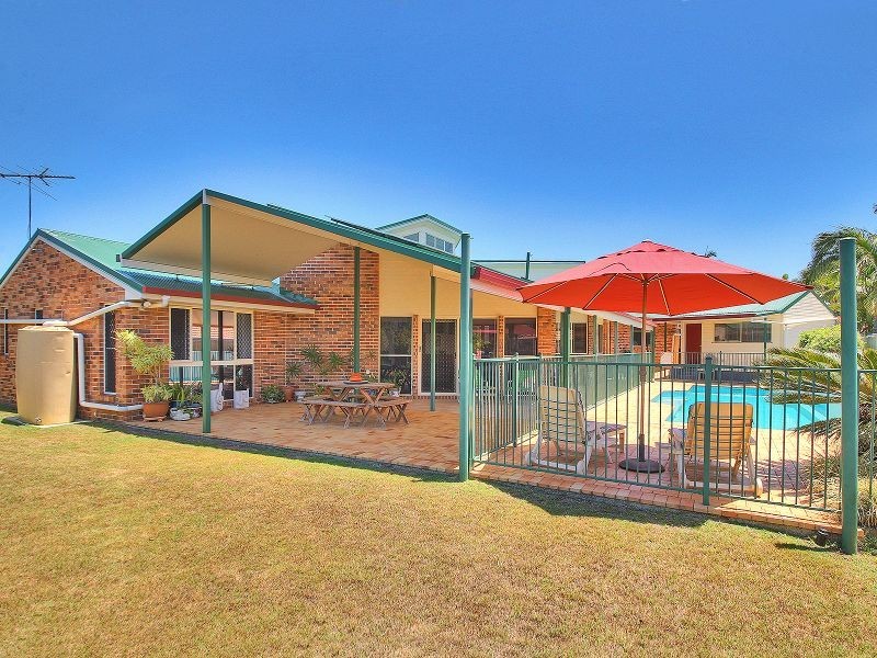 18 Eldena Place, Parkinson QLD 4115