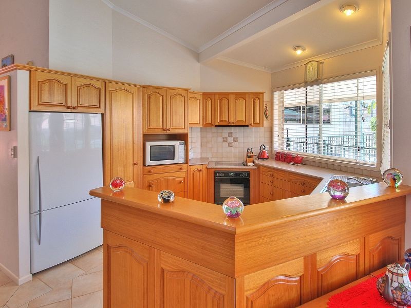 18 Eldena Place, Parkinson QLD 4115