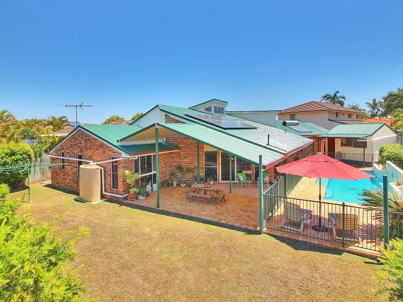 18 Eldena Place, Parkinson QLD 4115