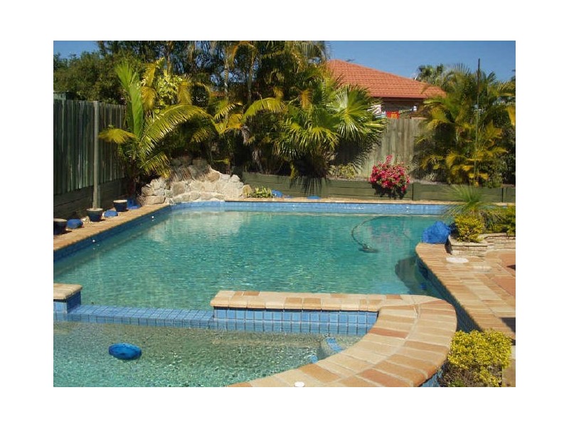 25 Gunee Place, Parkinson QLD 4115