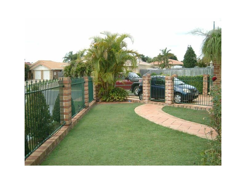 25 Gunee Place, Parkinson QLD 4115