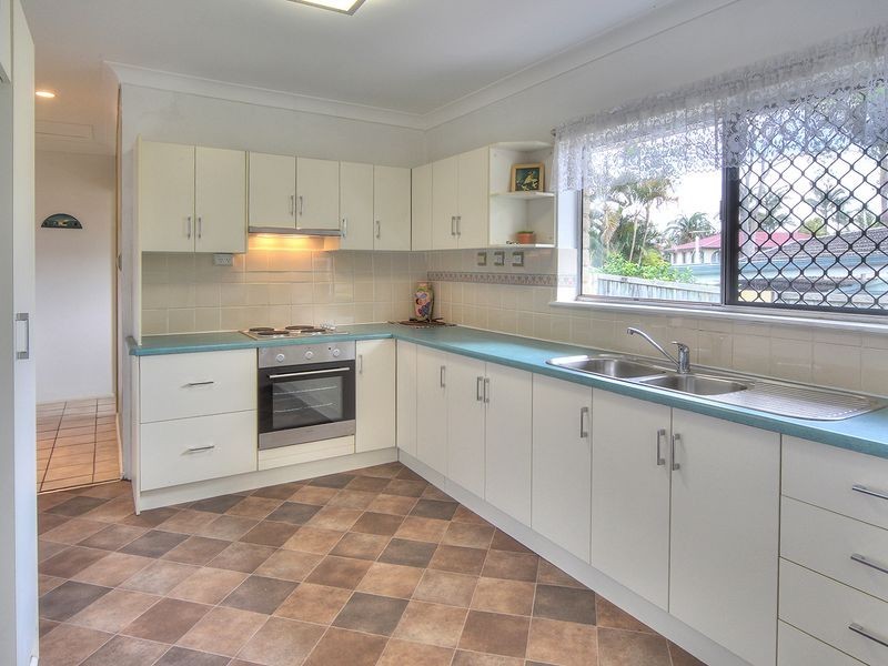 4 Stavewood Street, Algester QLD 4115