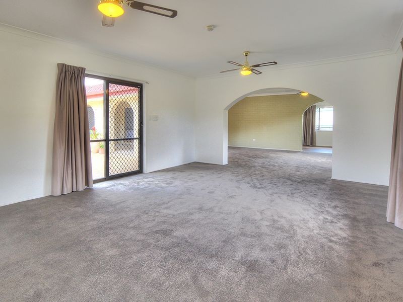 4 Stavewood Street, Algester QLD 4115