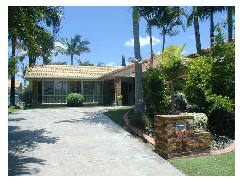 29 Bannockburn Crescent, Parkinson QLD 4115
