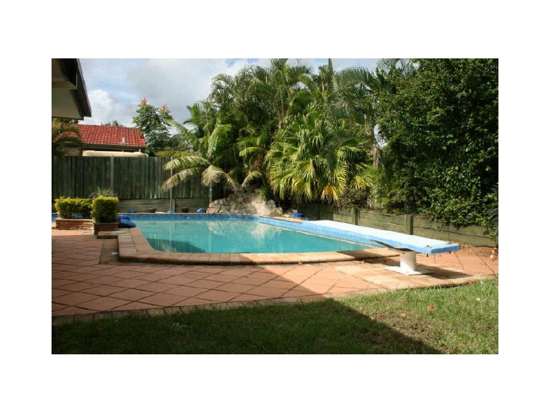 25 Gunee Place, Parkinson QLD 4115