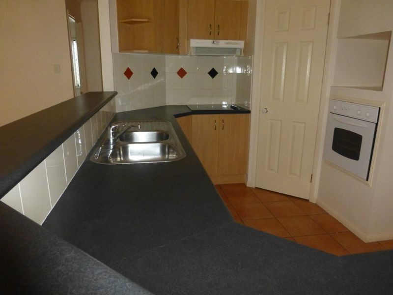 12 Mirima Place, Parkinson QLD 4115