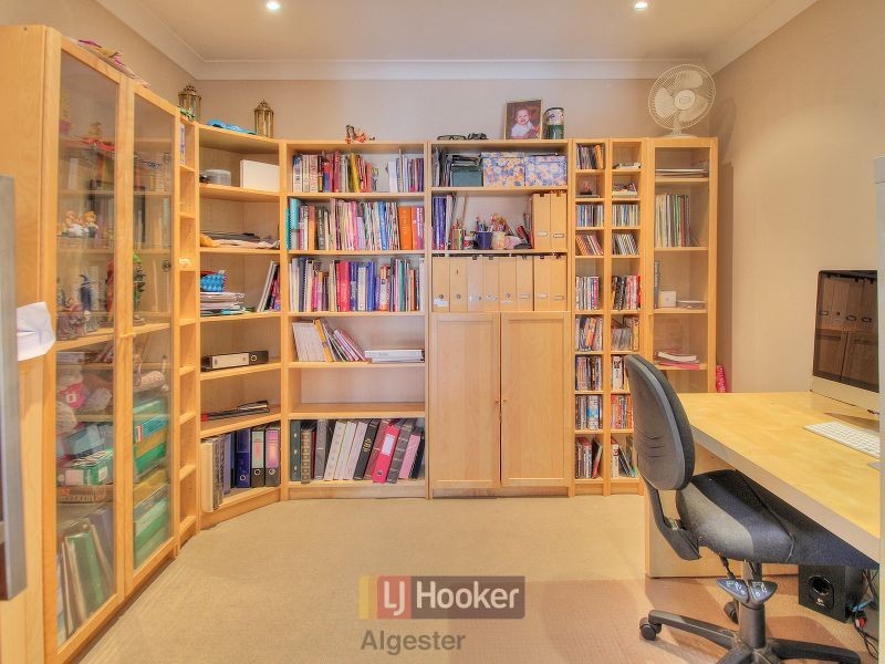 77 Ulinga Crescent, Parkinson QLD 4115