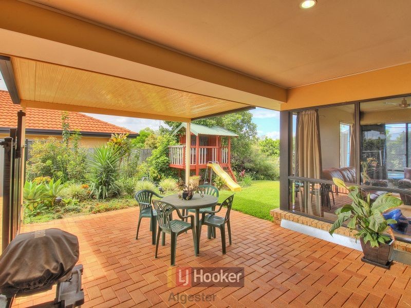 77 Ulinga Crescent, Parkinson QLD 4115