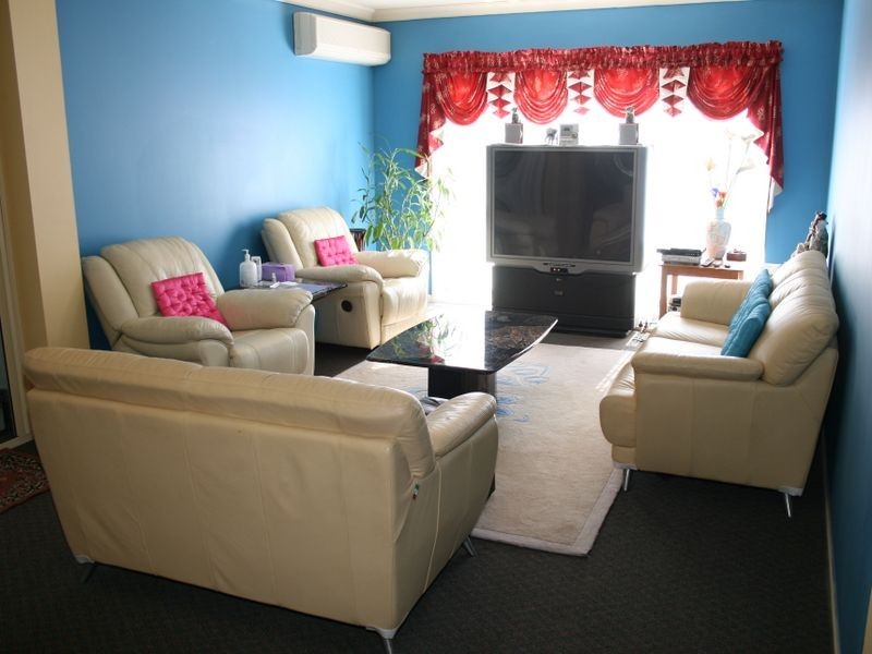 137 Glenfield Street, Parkinson QLD 4115