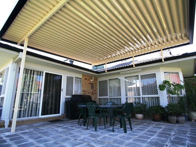 137 Glenfield Street, Parkinson QLD 4115