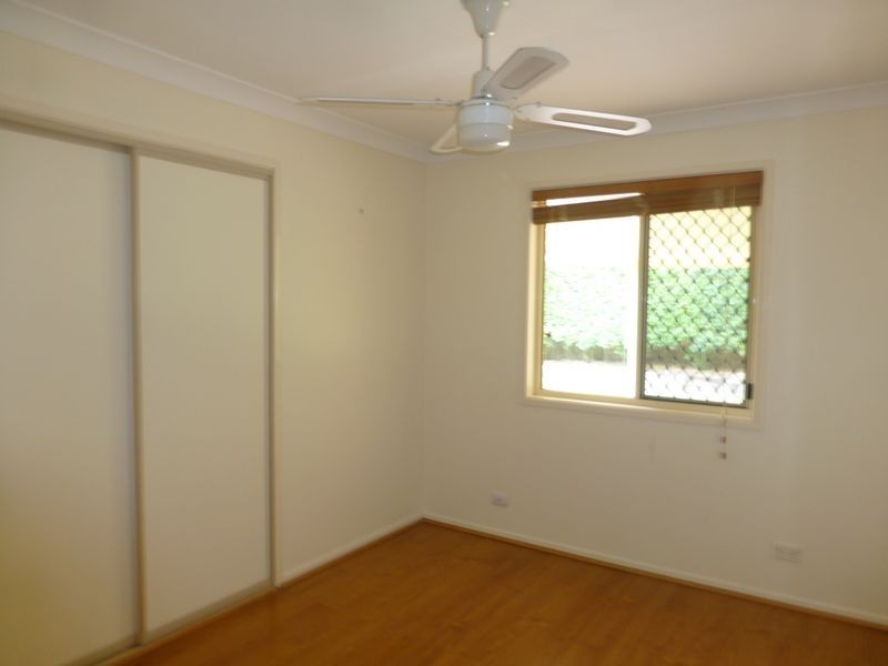 6 Balgownie Crescent, Parkinson QLD 4115