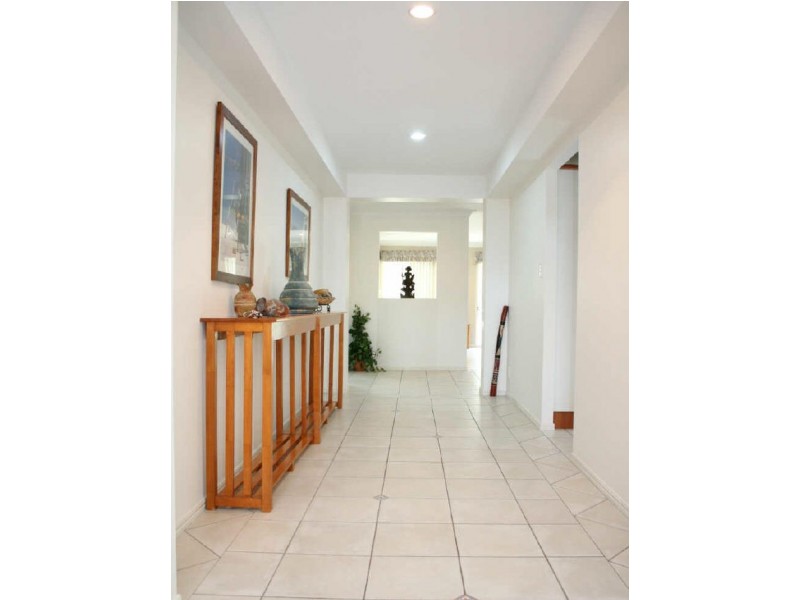 19 Hamersley Place, Parkinson QLD 4115