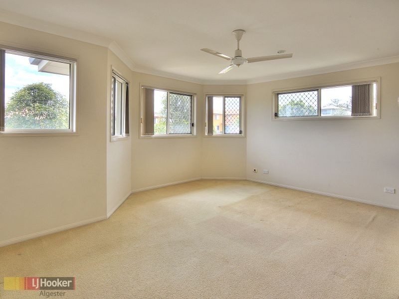 19 Cordeaux Place, Parkinson QLD 4115