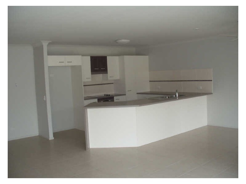 12 Budawang Street, Parkinson QLD 4115