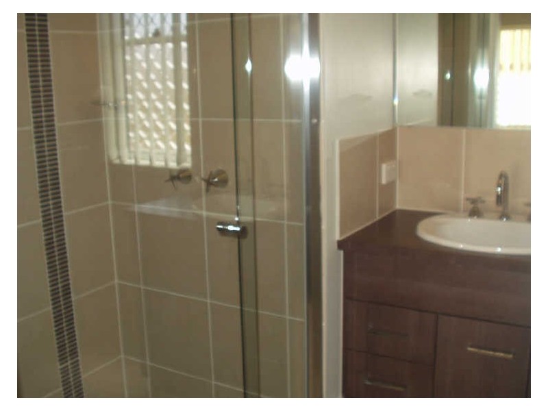 8 Mimosa Street, Parkinson QLD 4115