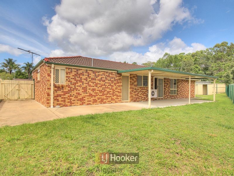 3 Sandheath Court, Regents Park QLD 4118