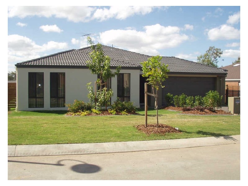 13 Yengo Street, Parkinson QLD 4115