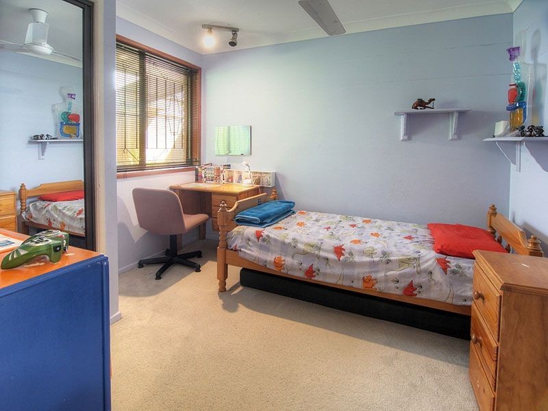 24 Owenia Street, Algester QLD 4115