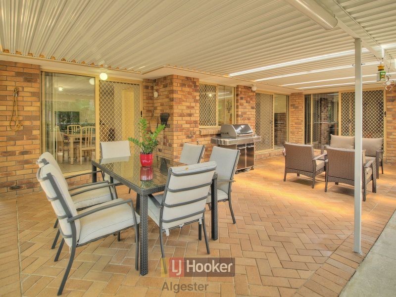 10 Dewick Court, Calamvale QLD 4116