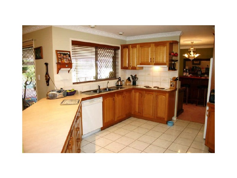 22 Bannockburn Crescent, Parkinson QLD 4115