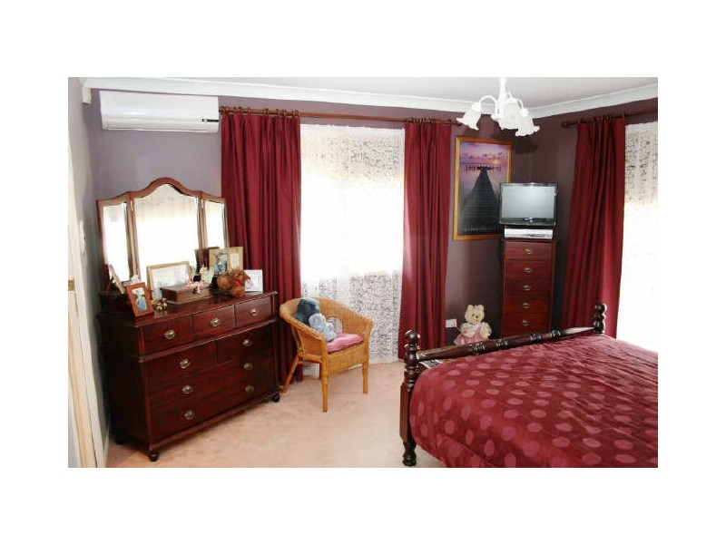 22 Bannockburn Crescent, Parkinson QLD 4115