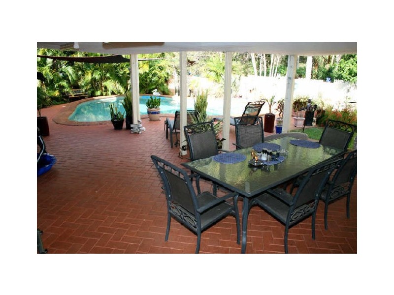 22 Bannockburn Crescent, Parkinson QLD 4115