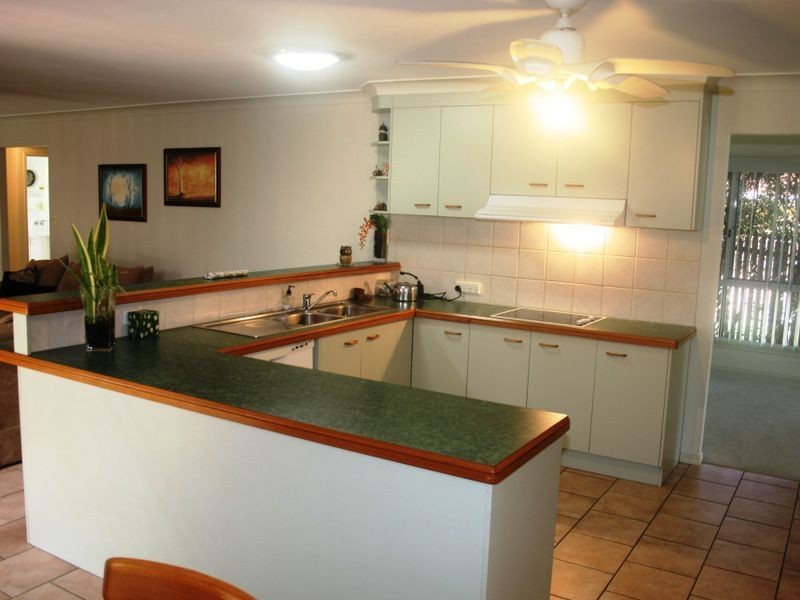 55 Ulinga Crescent, Parkinson QLD 4115