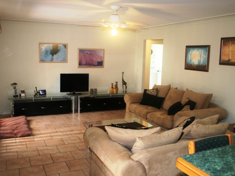 55 Ulinga Crescent, Parkinson QLD 4115