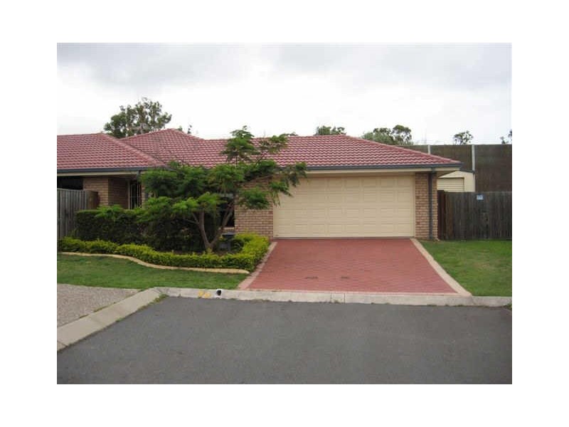 15 Hattah Place, Parkinson QLD 4115