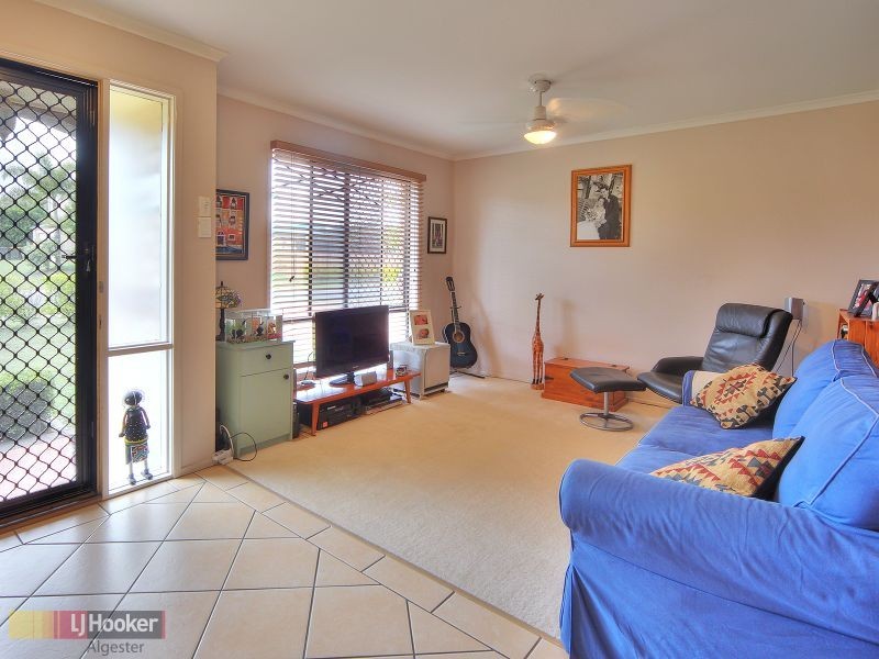 69 Oakview Street, Parkinson QLD 4115