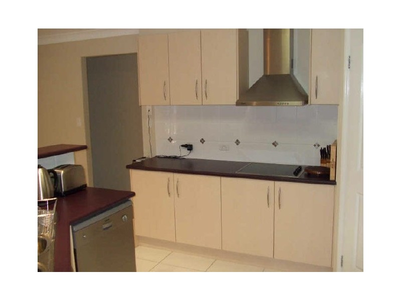 7 Lomond Place, Parkinson QLD 4115