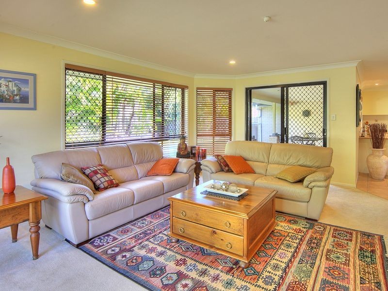 19 Fernhill Place, Parkinson QLD 4115