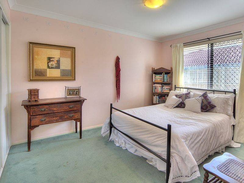 19 Fernhill Place, Parkinson QLD 4115
