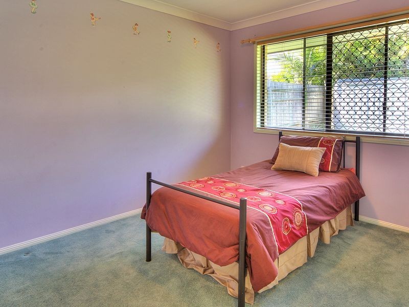 19 Fernhill Place, Parkinson QLD 4115