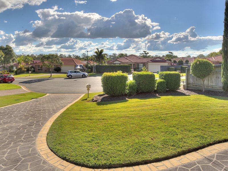 19 Fernhill Place, Parkinson QLD 4115