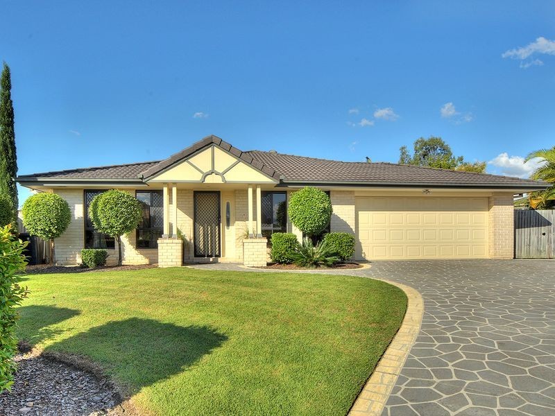 19 Fernhill Place, Parkinson QLD 4115