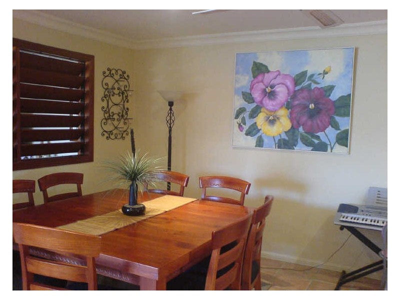14 Swanbrook Place, Parkinson QLD 4115