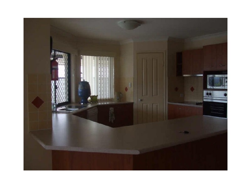 51 Wallum Drive, Parkinson QLD 4115