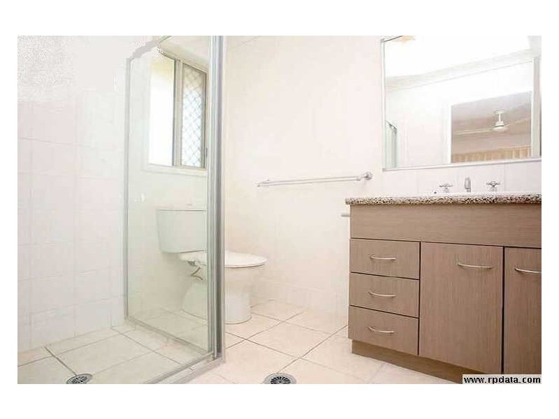 10 Mapelton Circuit, Parkinson QLD 4115