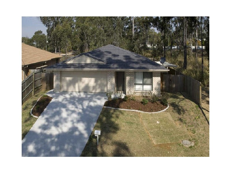 27 Whipbird St, Bellbird Park QLD 4300
