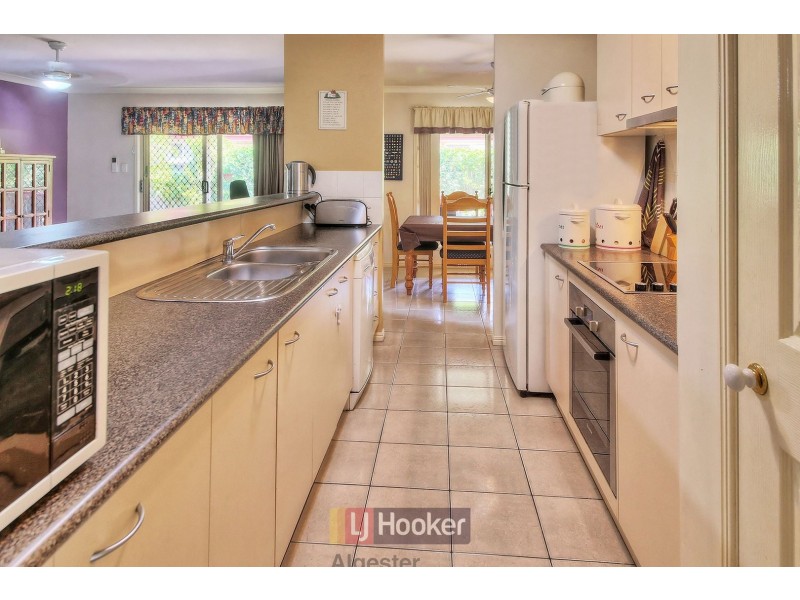 41 Kinchega Circuit, Parkinson QLD 4115