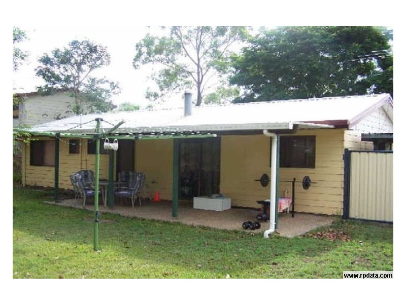 11 Nerine St, Kingston QLD 4114