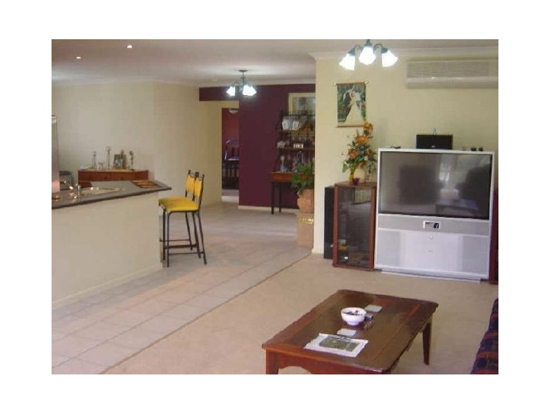 106 Mitchell St, Acacia Ridge QLD 4110