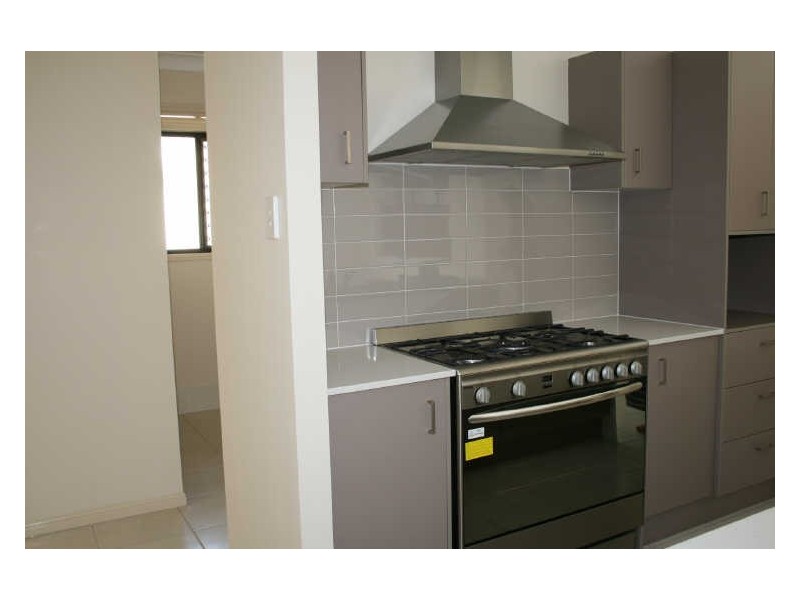 54 Buffalino Street, Parkinson QLD 4115