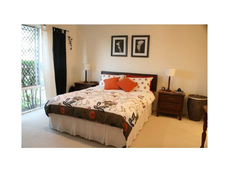 32 Tralee Place, Parkinson QLD 4115