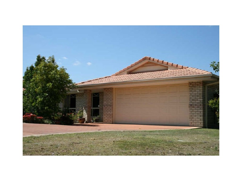 11 Otway Place, Parkinson QLD 4115