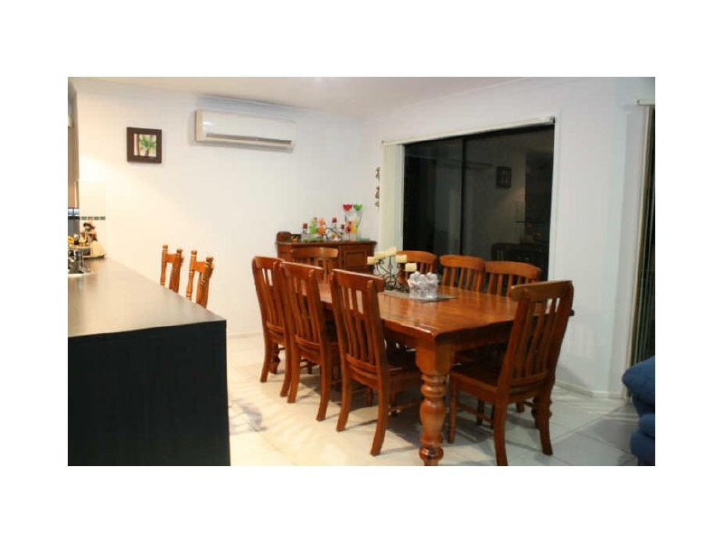 13 Yengo Street, Parkinson QLD 4115