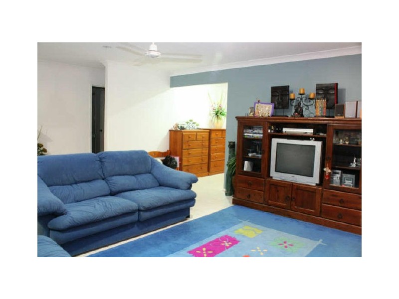 13 Yengo Street, Parkinson QLD 4115