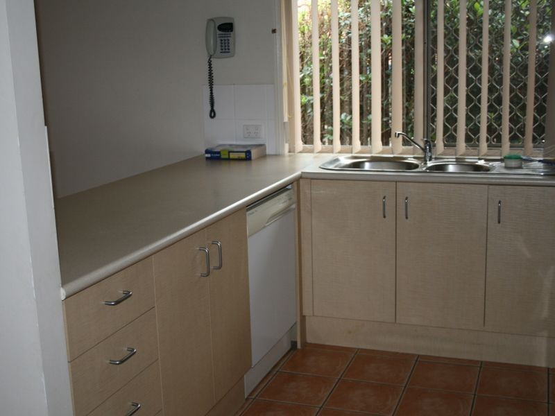 57 Shelduck Place, Calamvale QLD 4116