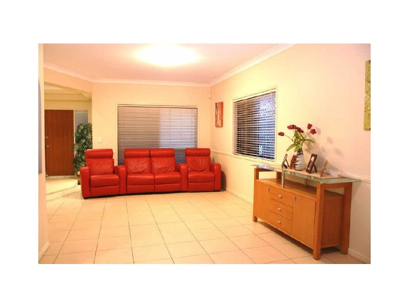 Parkinson QLD 4115
